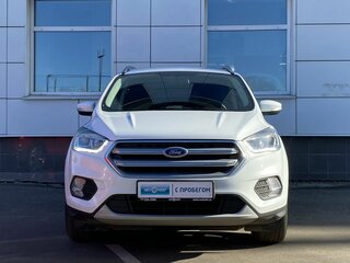 2018 Ford Kuga II Рестайлинг, белый, 2039000 рублей, вид 2