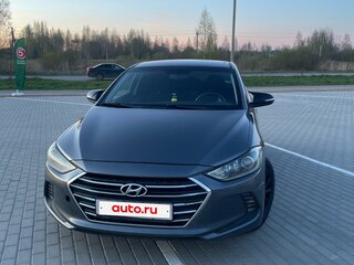 2018 Hyundai Elantra VI (AD), серебристый, 750000 рублей, вид 2