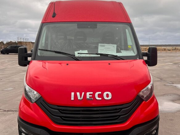 2024 Iveco Daily, синий, 8500000 рублей - вид 21