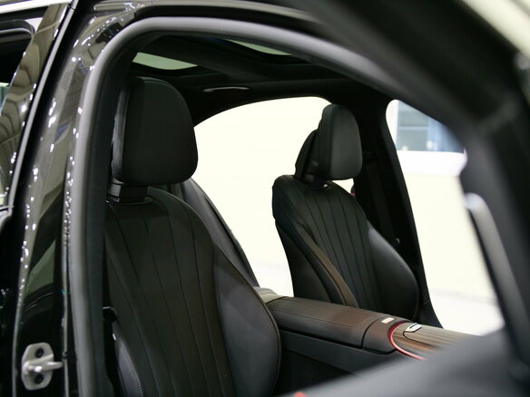 2025 Mercedes-Benz E-Класс 300 VI (W214, S214), чёрный, 7800000 рублей - вид 32