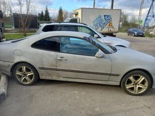 2000 Mercedes-Benz CLK-Класс 230 I (W208) Рестайлинг, серебристый, 300000 рублей, вид 4