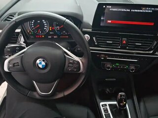 2023 BMW 1 серии 120i III (F52) Рестайлинг, белый, 1630000 рублей, вид 5