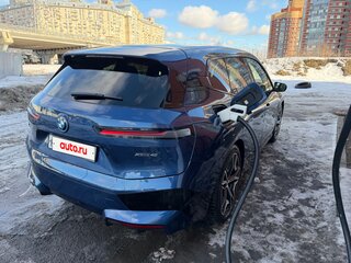 2022 BMW iX xDrive40 I (I20), синий, 6750000 рублей, вид 5