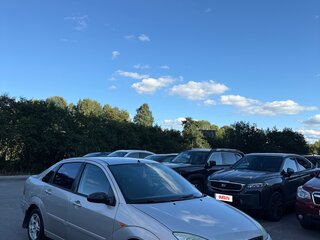 2005 Ford Focus I Рестайлинг, серебристый, 265000 рублей, вид 2