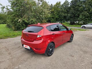 2013 Hyundai Solaris I, красный, 550000 рублей, вид 5