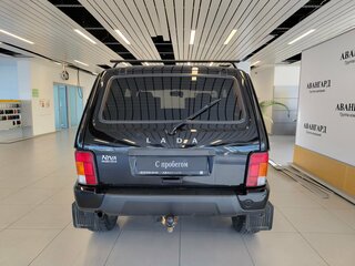 2021 Lada (ВАЗ) 2121 (4x4) Urban I Рестайлинг (2020), чёрный, 645000 рублей, вид 4
