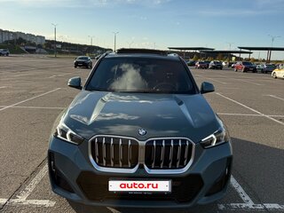 2024 BMW X1 20i xDrive III (U11/U12), серебристый, 3550000 рублей, вид 2