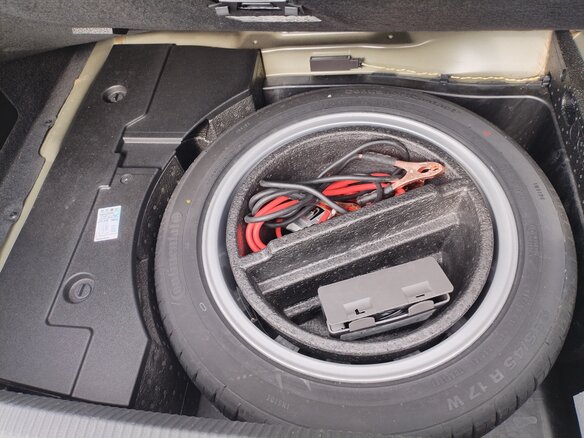 2013 Volkswagen Passat B7, чёрный, 2000000 рублей - вид 20