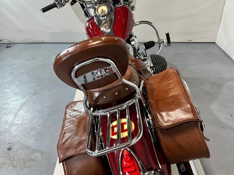 2014 Indian Chief Vintage, красный, 810000 рублей, вид 4