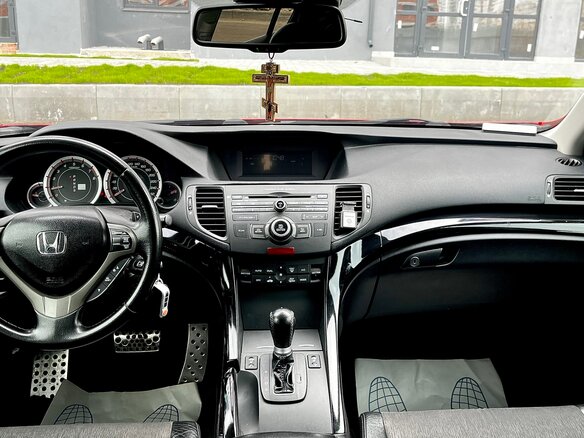 2008 Honda Accord Type-S Type S VIII, красный, 1050000 рублей - вид 6