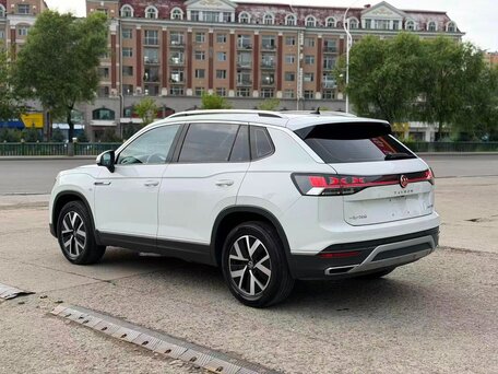 2022 Volkswagen Tayron I, белый, 2210000 рублей, вид 3