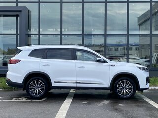 2024 Chery Tiggo 8 Pro Max I Рестайлинг, белый, 2269000 рублей, вид 4