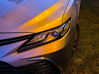 2021 Toyota Camry VIII (XV70) Рестайлинг, серый, 3400000 рублей, вид 4