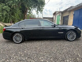2013 BMW 7 серии Long 740Li xDrive V (F01/F02/F04) Рестайлинг, чёрный, 2100000 рублей, вид 3