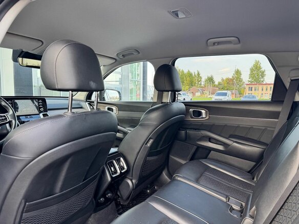 2022 Kia Sorento IV, коричневый, 3240000 рублей - вид 20