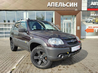 2017 Chevrolet Niva I Рестайлинг, коричневый, 695025 рублей, вид 1