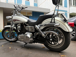 2007 Harley-Davidson Dyna Low Rider, белый, 700000 рублей, вид 1