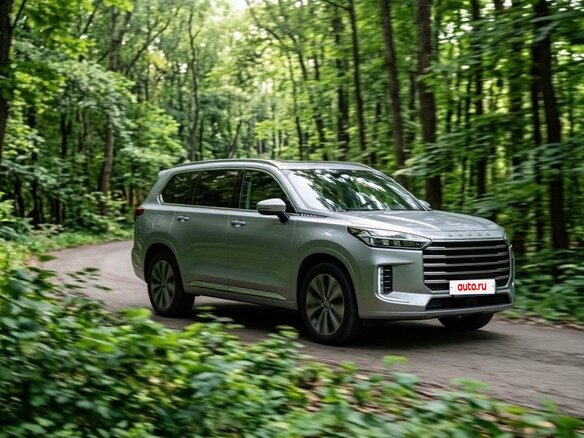 2023 Exeed VX I Рестайлинг, серебристый, 4500000 рублей