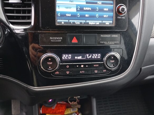 2012 Mitsubishi Outlander III, чёрный, 1200000 рублей - вид 16