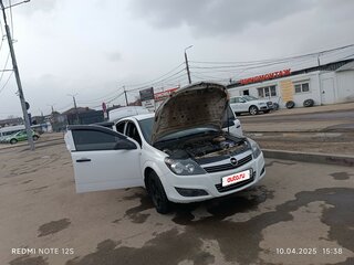 2013 Opel Astra H Рестайлинг, белый, 700000 рублей, вид 3