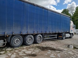 2005 Volvo FH, белый, 2000000 рублей, вид 5