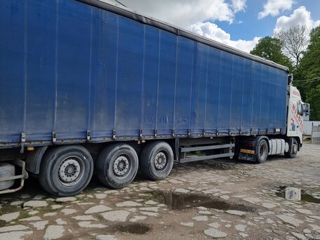 2005 Volvo FH, белый, 2000000 рублей, вид 5