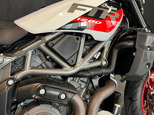 2022 Indian FTR 1200, белый, 1080000 рублей - вид 8