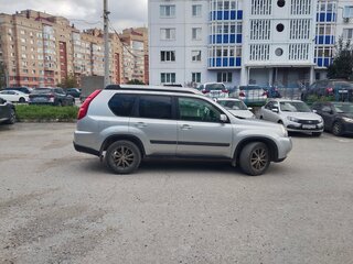 2010 Nissan X-Trail II, серебристый, 740000 рублей, вид 4