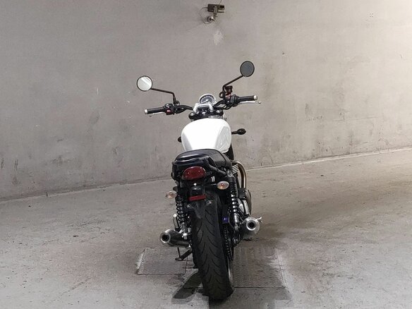 2018 Triumph Speed Twin, белый, 486000 рублей - вид 4