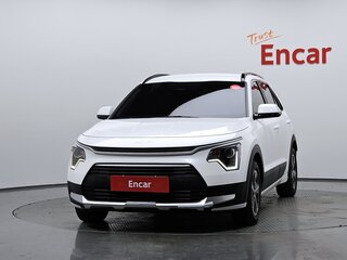 2022 Kia Niro II, белый, 1710007 рублей, вид 3