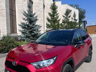 2021 Toyota RAV4 V (XA50), красный, 3500000 рублей, вид 2