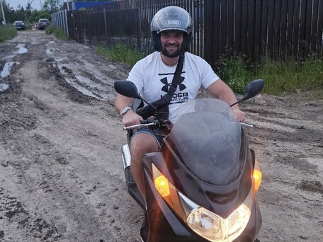 2002 Suzuki Burgman (SkyWave) 400, чёрный, 250000 рублей, вид 2