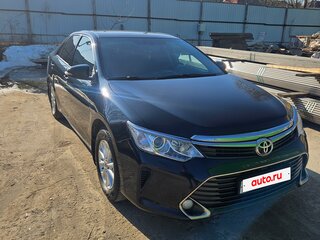 2015 Toyota Camry VII (XV50) Рестайлинг, серый, 1890000 рублей, вид 2