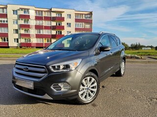 2018 Ford Escape III Рестайлинг, серебристый, 1536570 рублей, вид 3