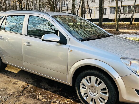 2009 Opel Astra H Рестайлинг, серебристый, 579000 рублей - вид 8
