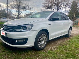2017 Volkswagen Polo V Рестайлинг, белый, 725000 рублей, вид 5