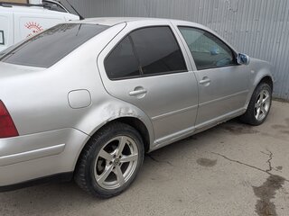 2001 Volkswagen Bora I, серебристый, 210000 рублей, вид 5