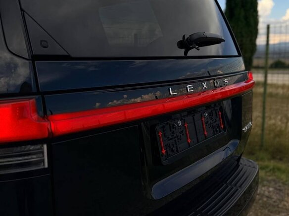 2026 Lexus GX 550 III, чёрный, 16500000 рублей - вид 11