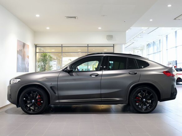 2024 BMW X4 20i II (G02) Рестайлинг, чёрный - вид 6