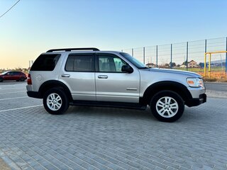 2006 Ford Explorer IV, серый, 1050000 рублей, вид 4