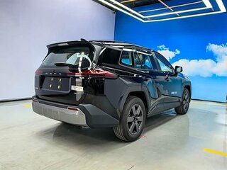 2026 Toyota RAV4 VI (XA60), чёрный, 4090000 рублей, вид 3