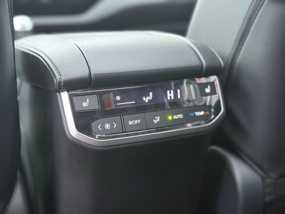 2025 Toyota Highlander IV (XU70), белый, 5550000 рублей - вид 22