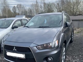 2011 Mitsubishi Outlander II Рестайлинг, серый, 1300000 рублей, вид 2