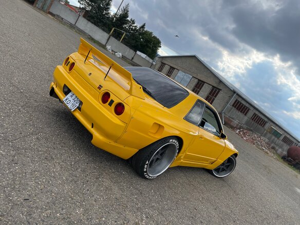1993 Nissan Skyline VIII (R32), жёлтый - вид 22