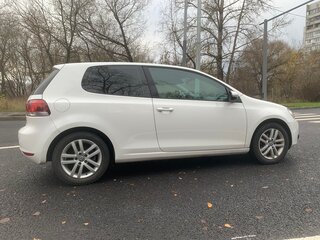 2011 Volkswagen Golf VI, белый, 700000 рублей, вид 4