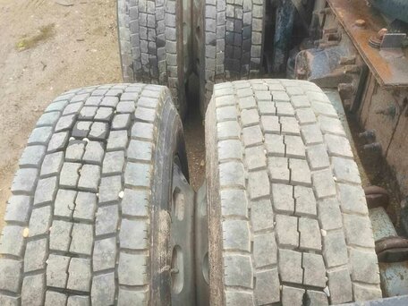 2004 Volvo VNL, синий, 3500000 рублей, вид 2