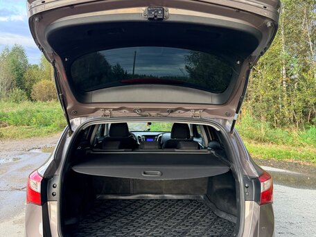 2013 Hyundai i30 II, коричневый, 850000 рублей, вид 4
