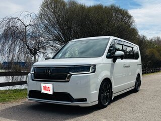 2022 Honda Stepwgn Spada VI, белый, 2915000 рублей, вид 3