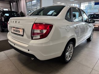 2026 Lada (ВАЗ) Granta I Рестайлинг, белый, 1188000 рублей, вид 4