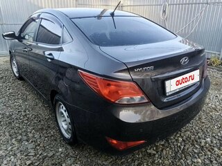 2015 Hyundai Solaris I Рестайлинг, коричневый, 870000 рублей, вид 5
